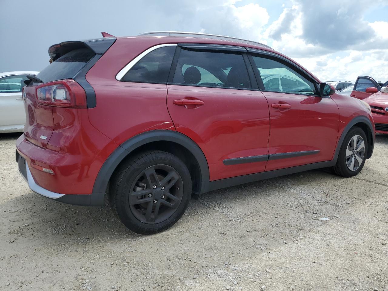 2017 Kia Niro - Image 3