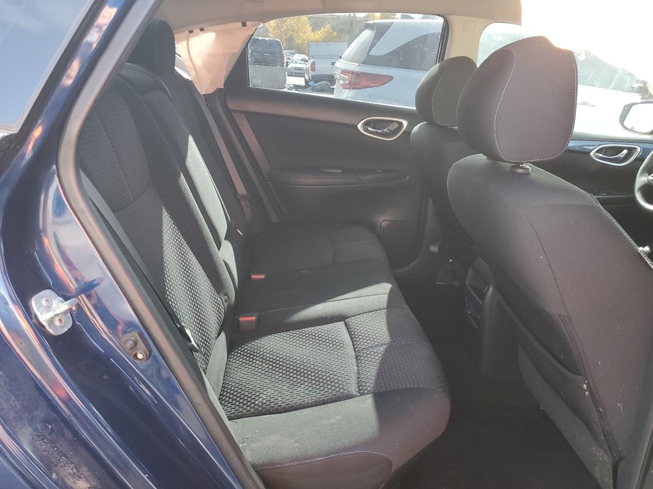 2017 Nissan Sentra - Image 10