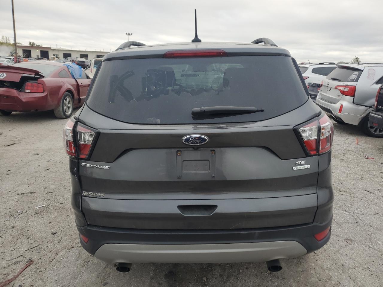 2018 Ford Escape Se VIN: 1FMCU0GD6JUB10017 Lot: 75952604