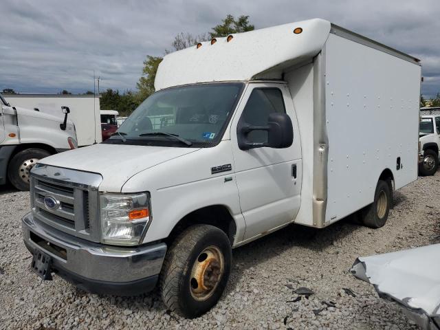 2012 Ford Econoline E350 Super Duty Cutaway Van