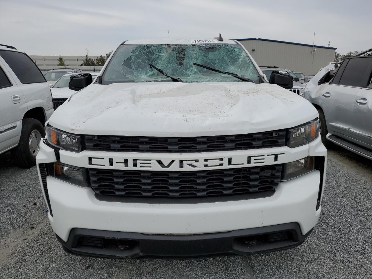 2020 Chevrolet Silverado - Image 5