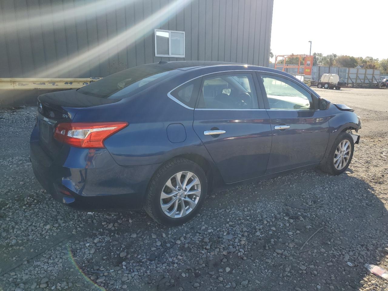 2017 Nissan Sentra - Image 3