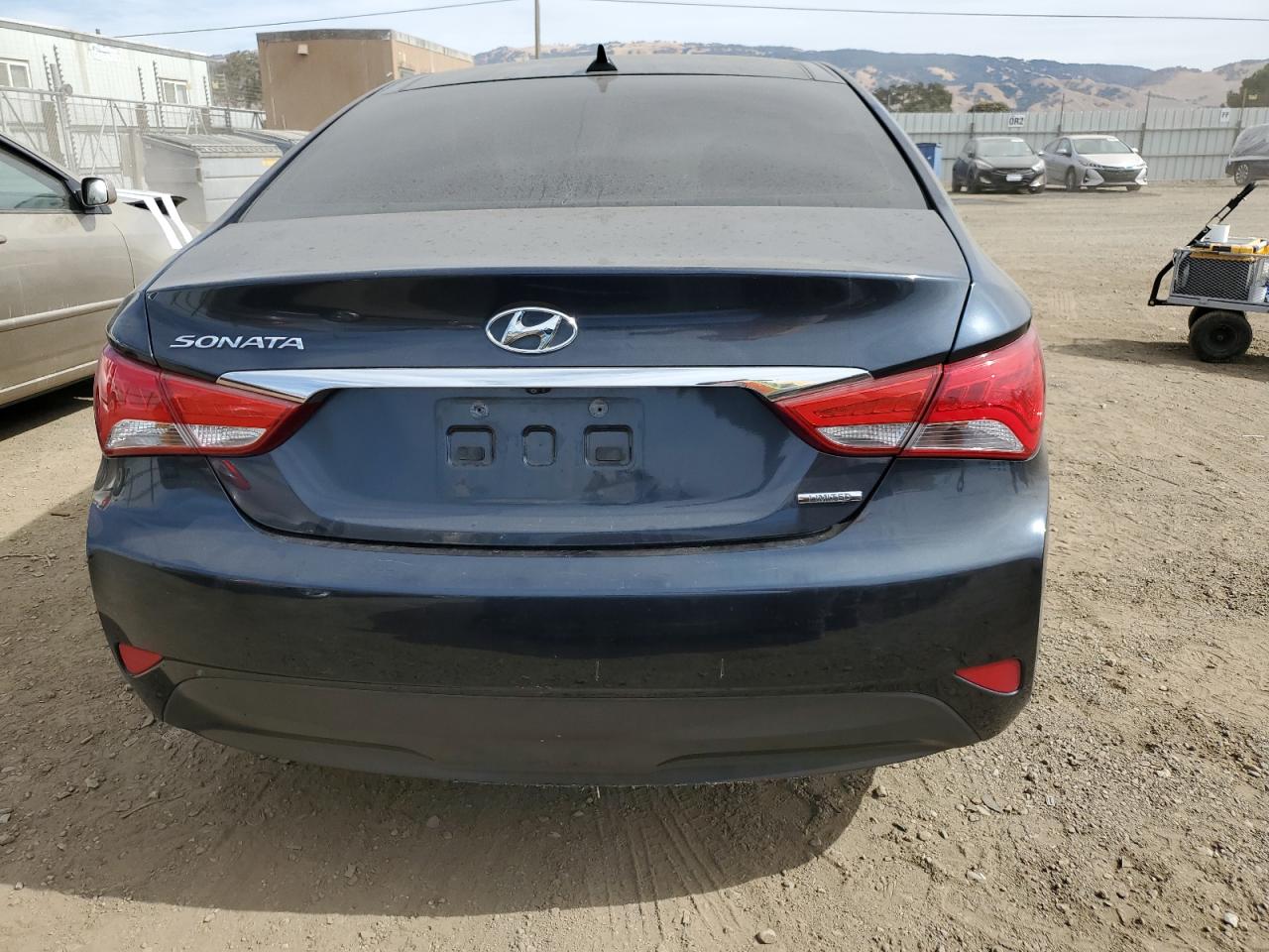 2014 Hyundai Sonata - Image 6