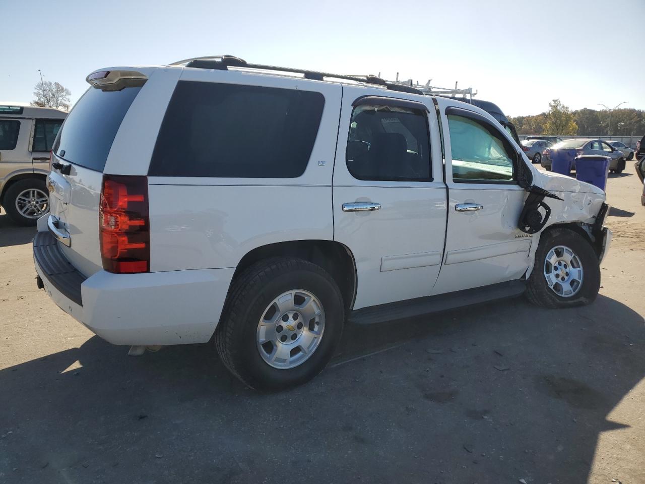 2013 Chevrolet Tahoe - Image 3