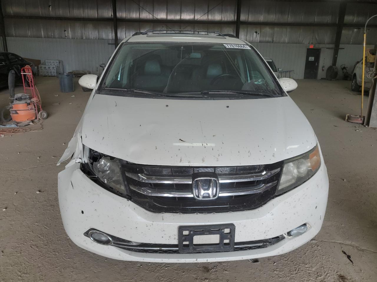 VIN 5FNRL5H94GB017037 2016 HONDA ODYSSEY no.5