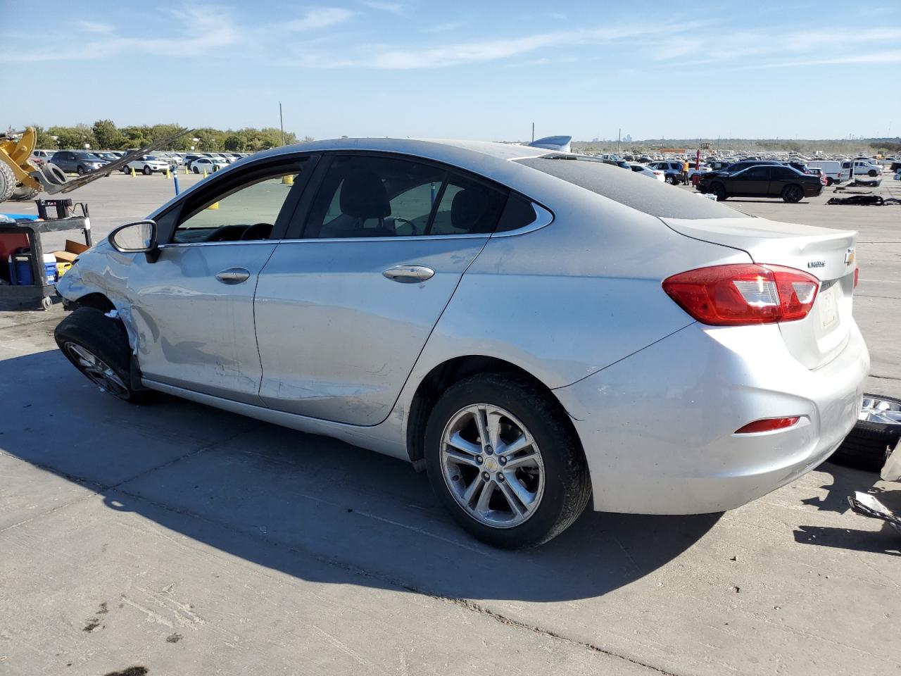 2017 Chevrolet Cruze - Image 2
