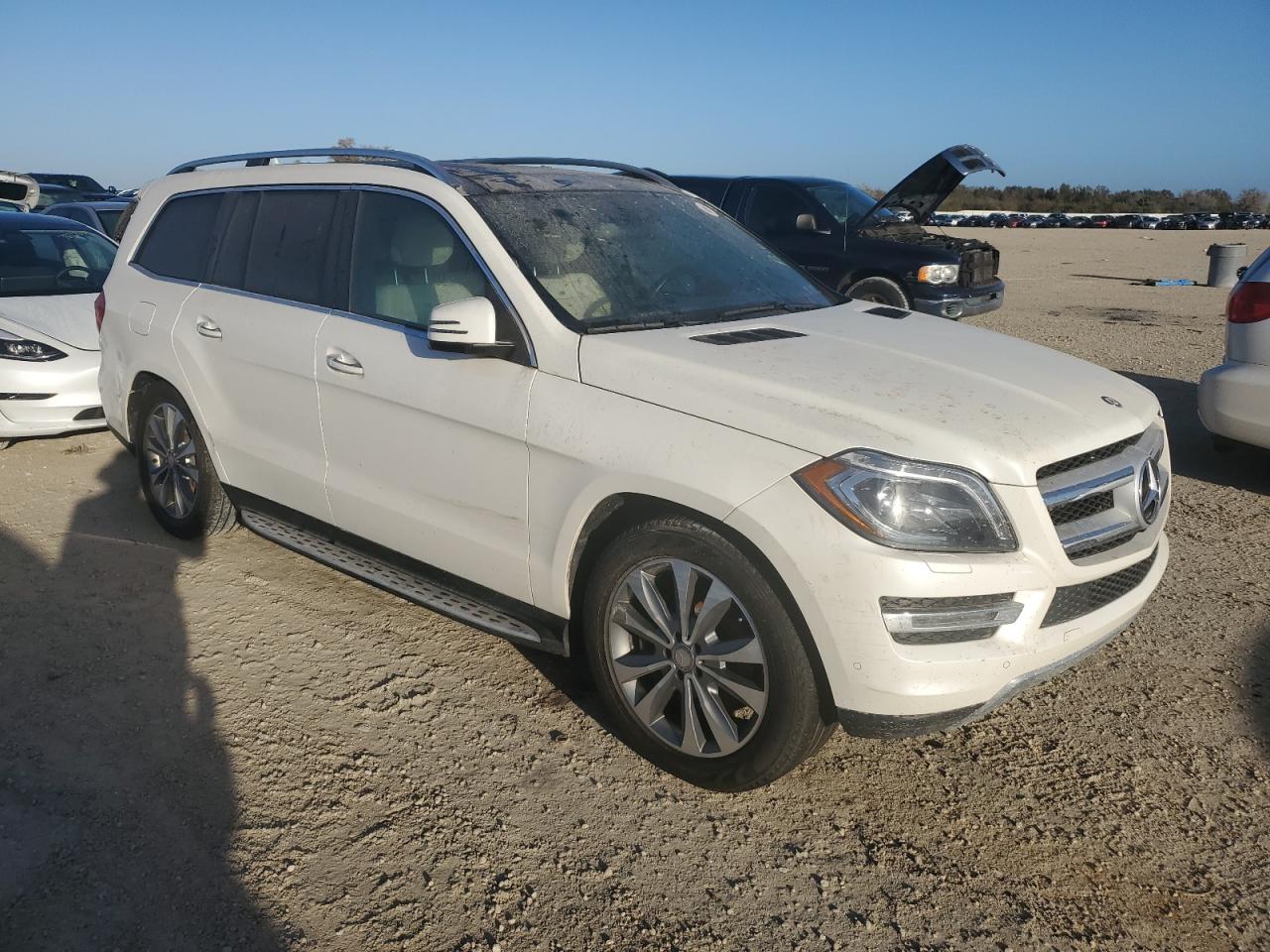 VIN 4JGDF7CE2EA435759 2014 MERCEDES-BENZ GL-CLASS no.4