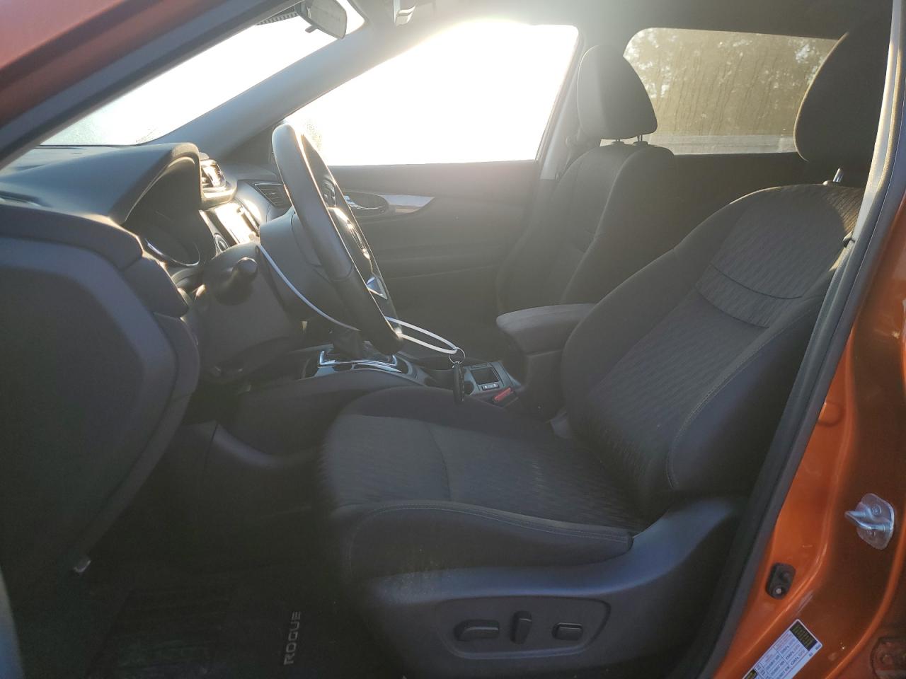 2019 Nissan Rogue - Image 7