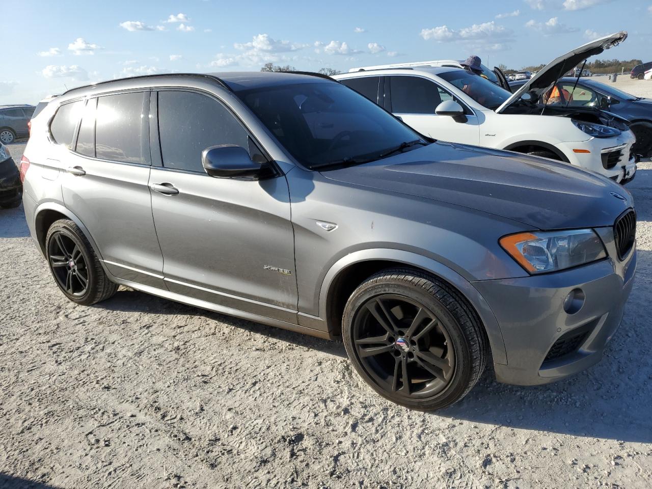 VIN 5UXWX7C59EL983755 2014 BMW X3 no.4