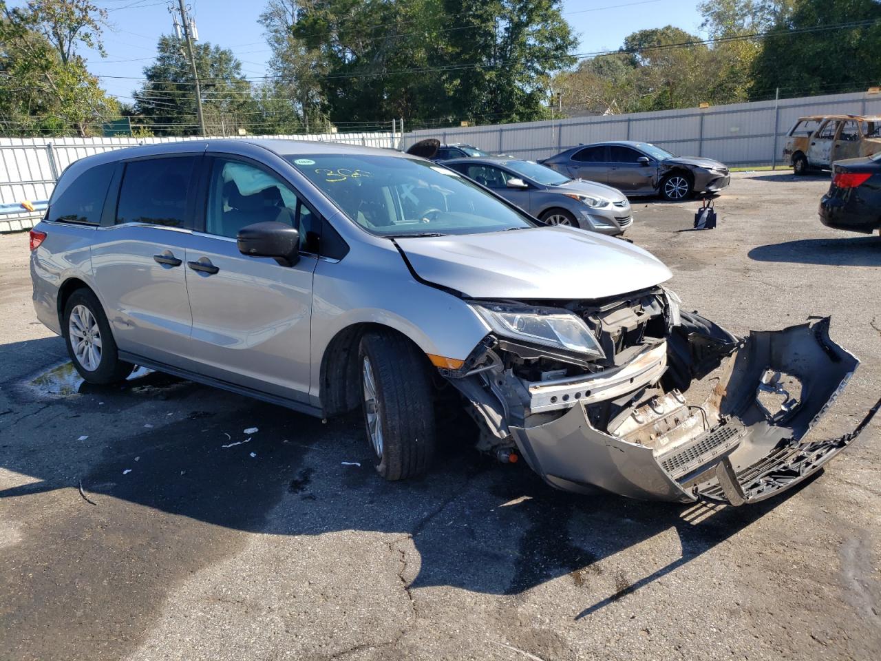 2018 Honda Odyssey Lx VIN: 5FNRL6H29JB076018 Lot: 74709384