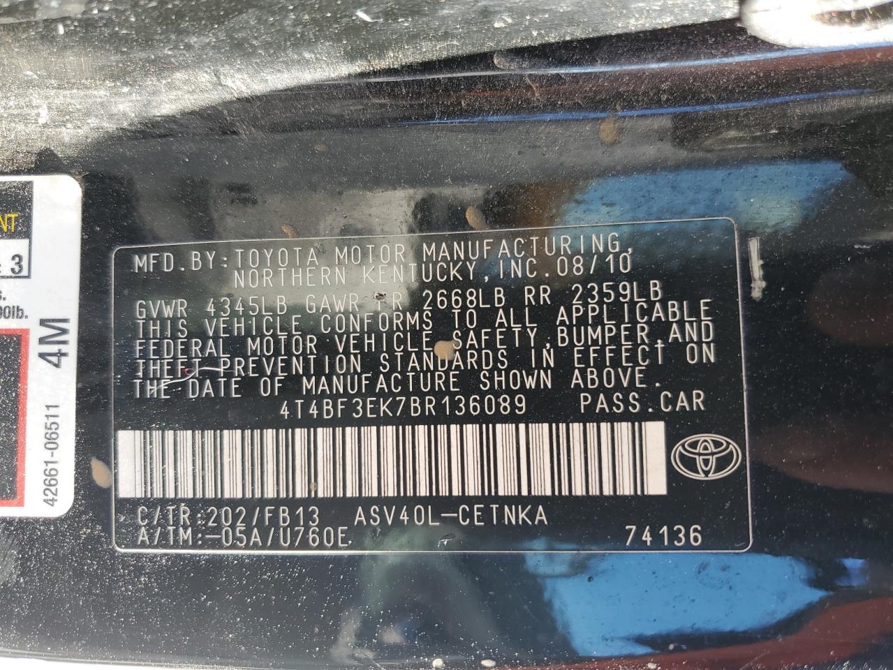 2011 Toyota Camry - Image 13
