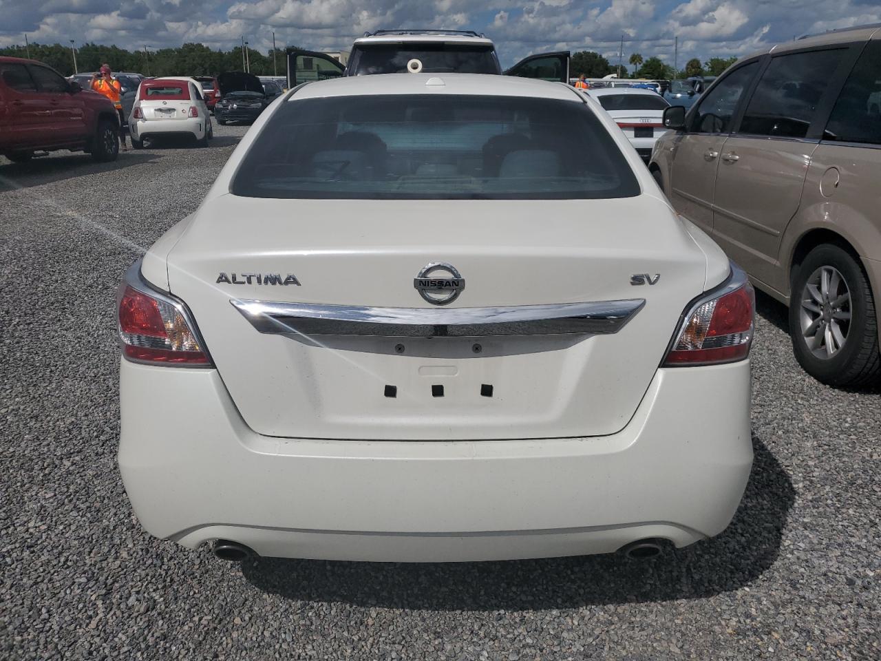 2015 Nissan Altima 2.5 VIN: 1N4AL3AP3FC221159 Lot: 74781904