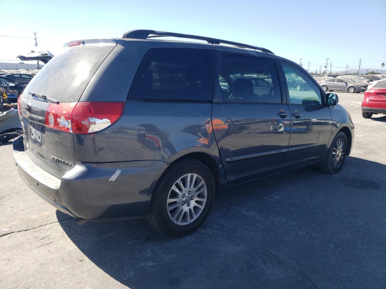 2010 Toyota Sienna Xle VIN: 5TDYK4CCXAS327756 Lot: 77459304