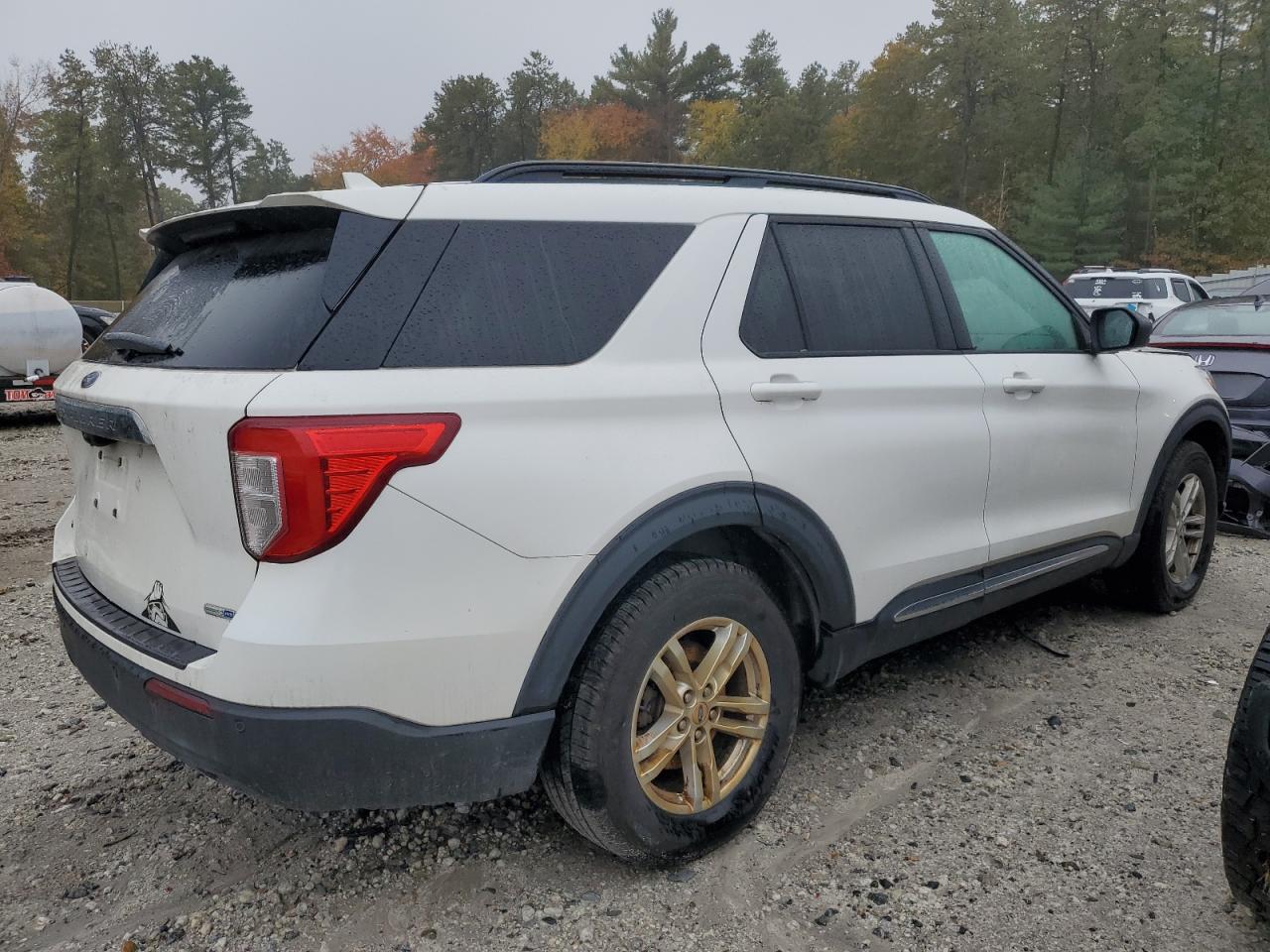 2020 Ford Explorer - Image 3