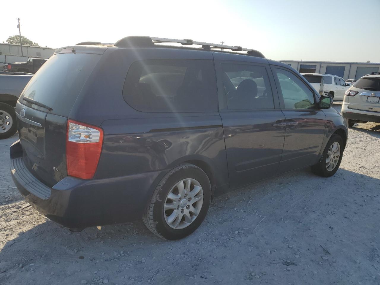 2008 Kia Sedona Ex VIN: KNDMB233486194389 Lot: 75106694