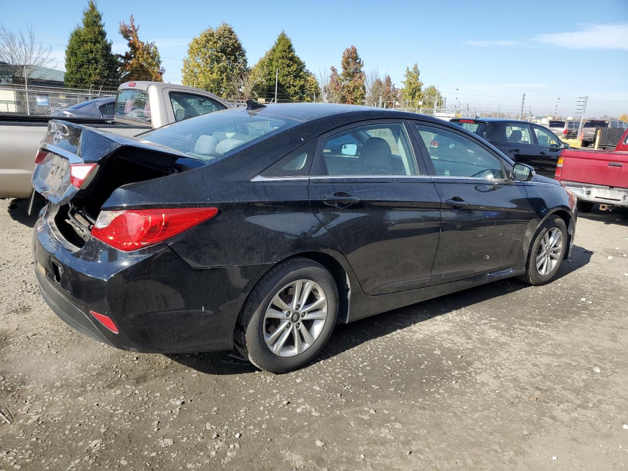 2014 Hyundai Sonata - Image 3