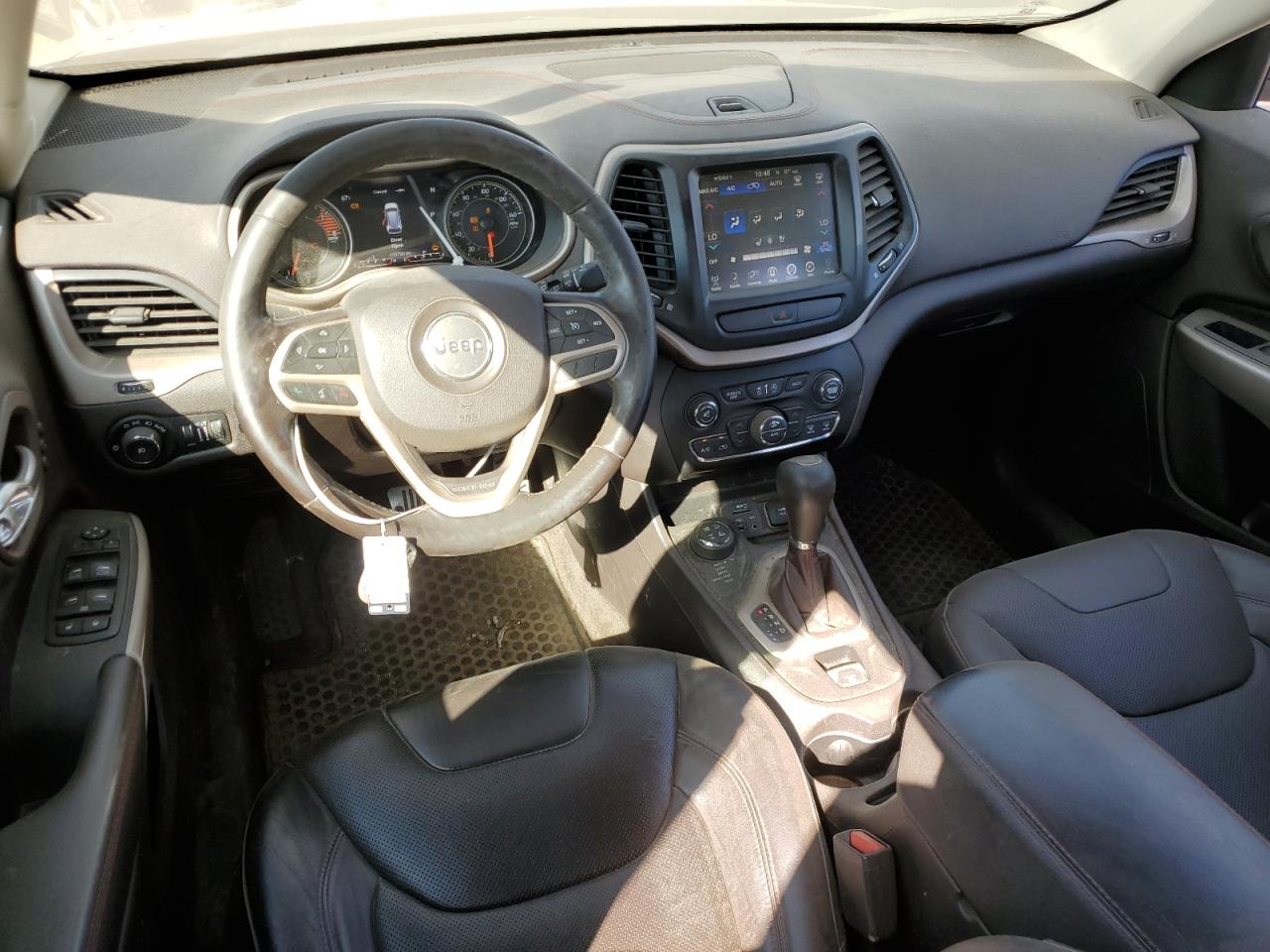 2017 Jeep Cherokee - Image 8