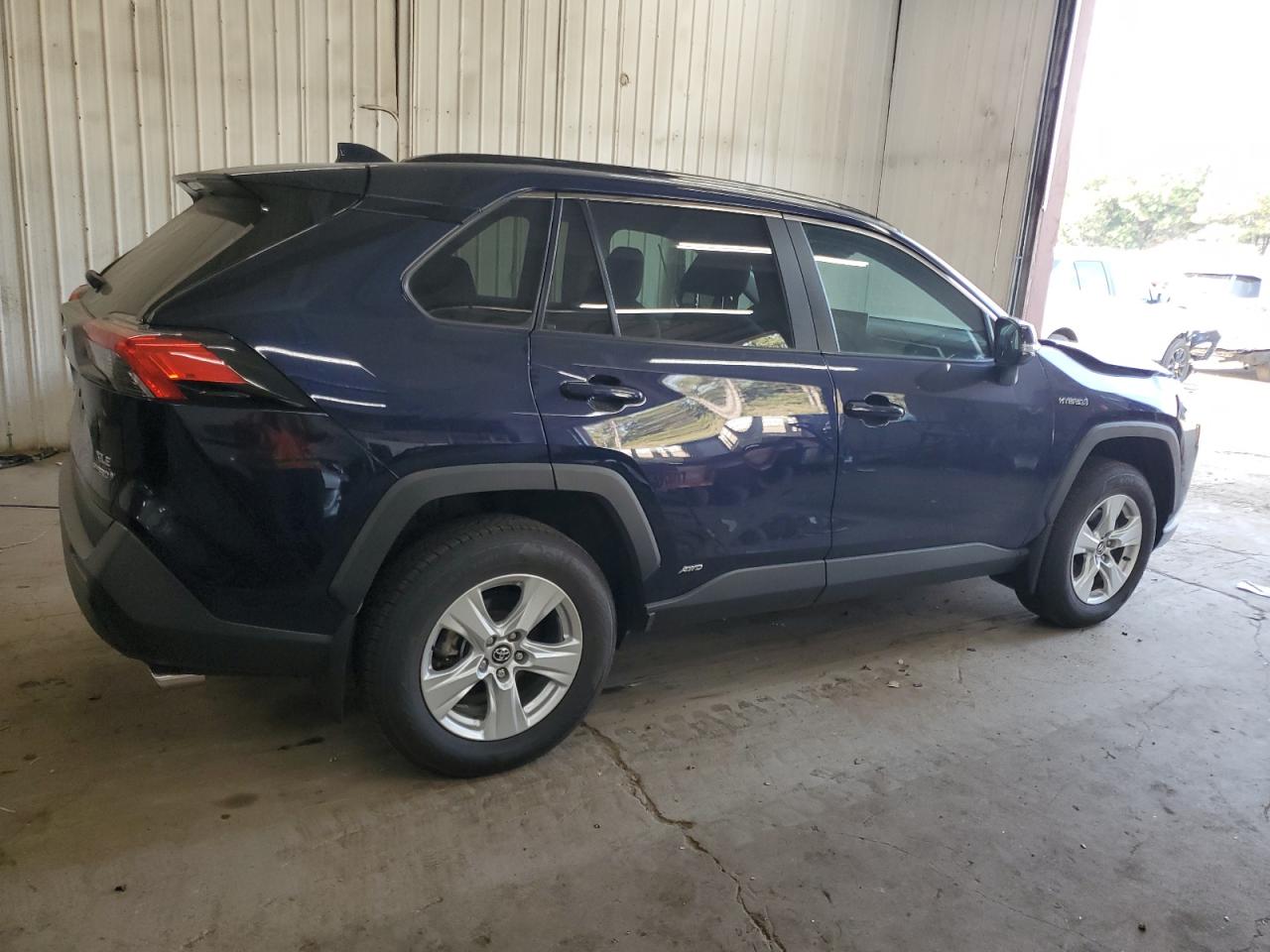 2020 Toyota RAV 4 - Image 3