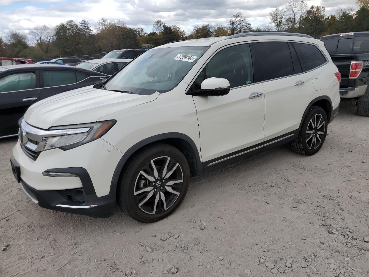 2019 Honda Pilot - Image 1