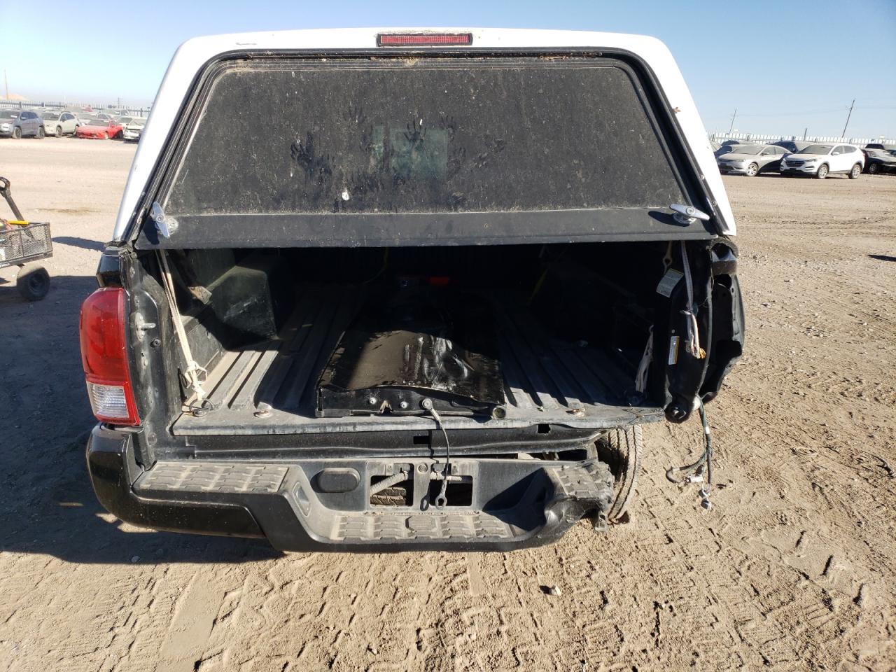 2017 Toyota Tacoma - Image 6