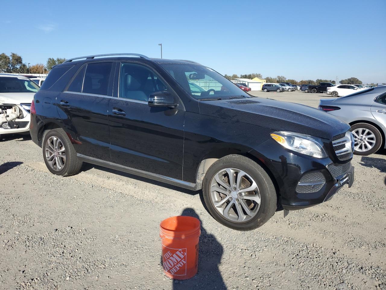 VIN 4JGDA5HB1GA663465 2016 MERCEDES-BENZ GLE-CLASS no.4