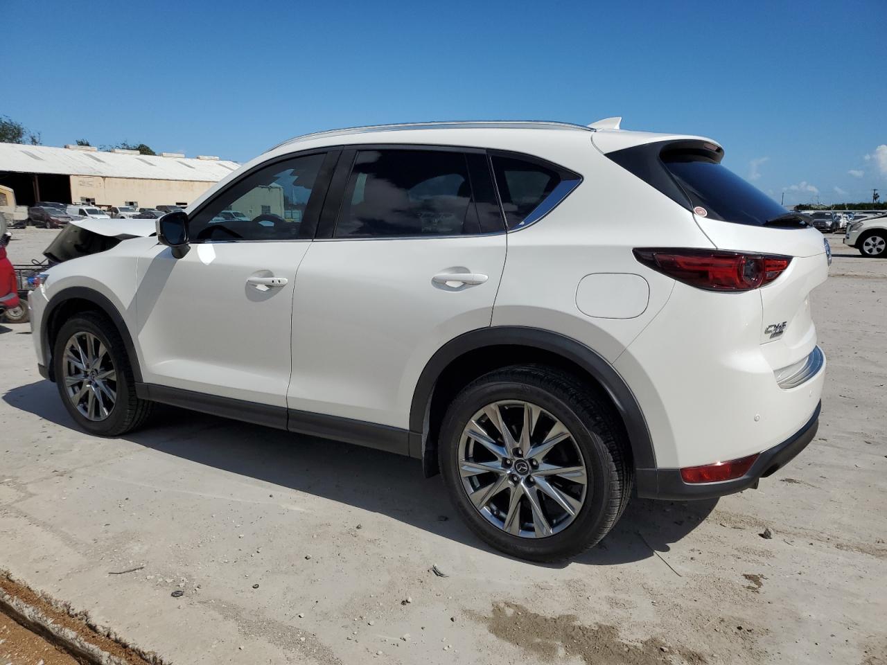 2019 Mazda CX-5 - Image 2