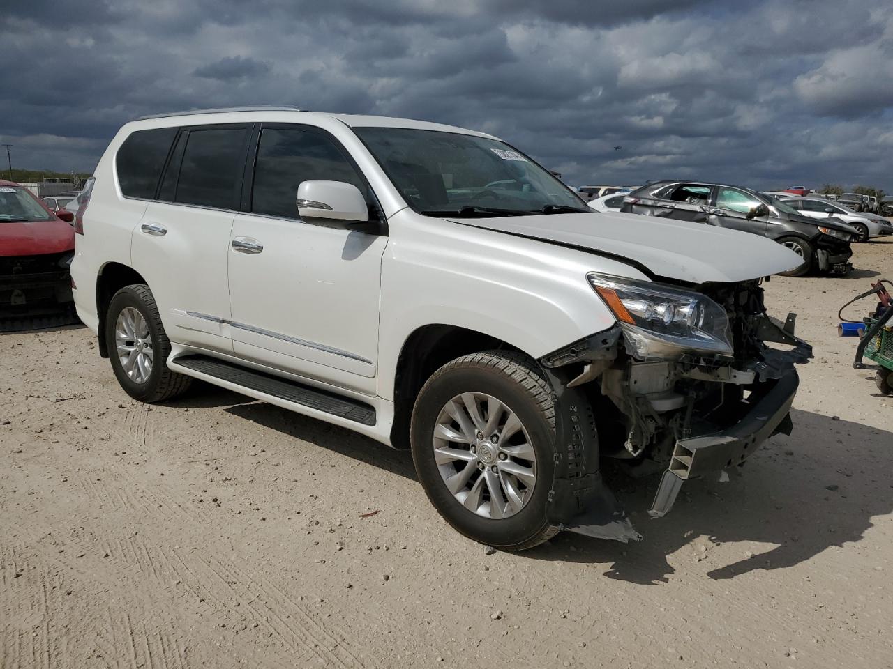 2016 Lexus GX - Image 4