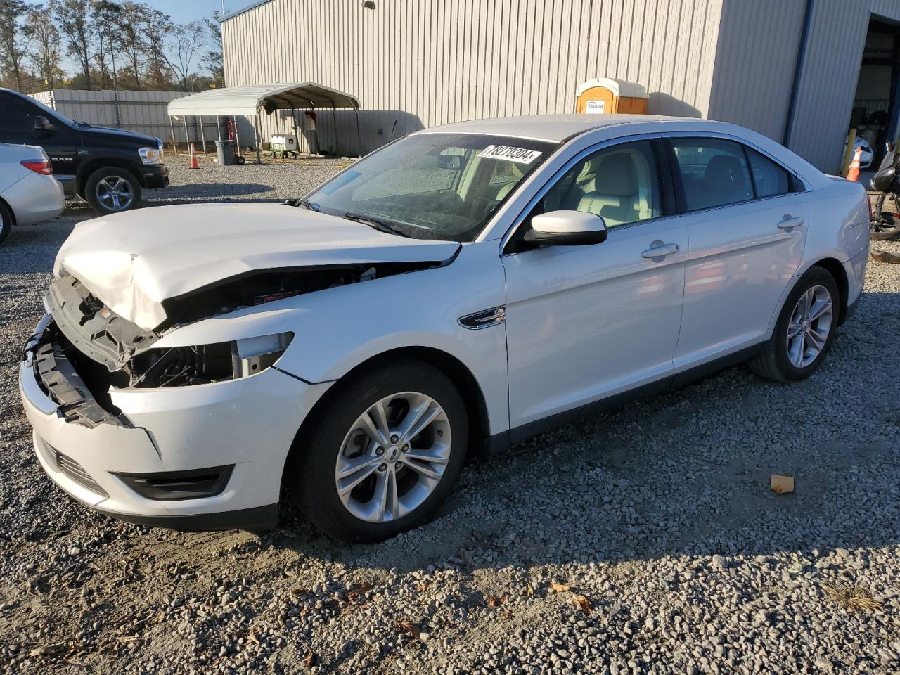 2015 Ford Taurus - Image 1