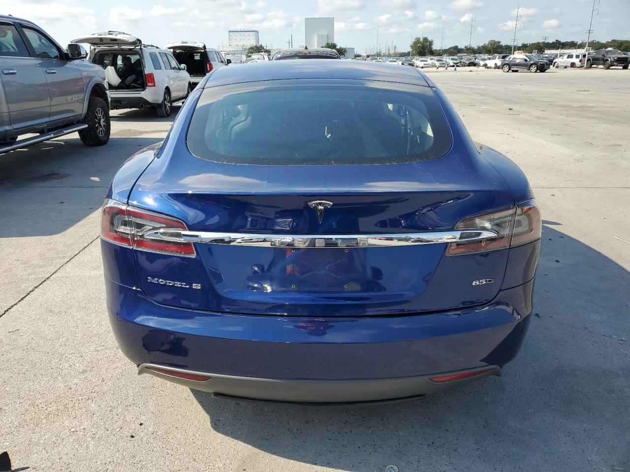 2015 Tesla Model S VIN: 5YJSA1E28FF108026 Lot: 75483194