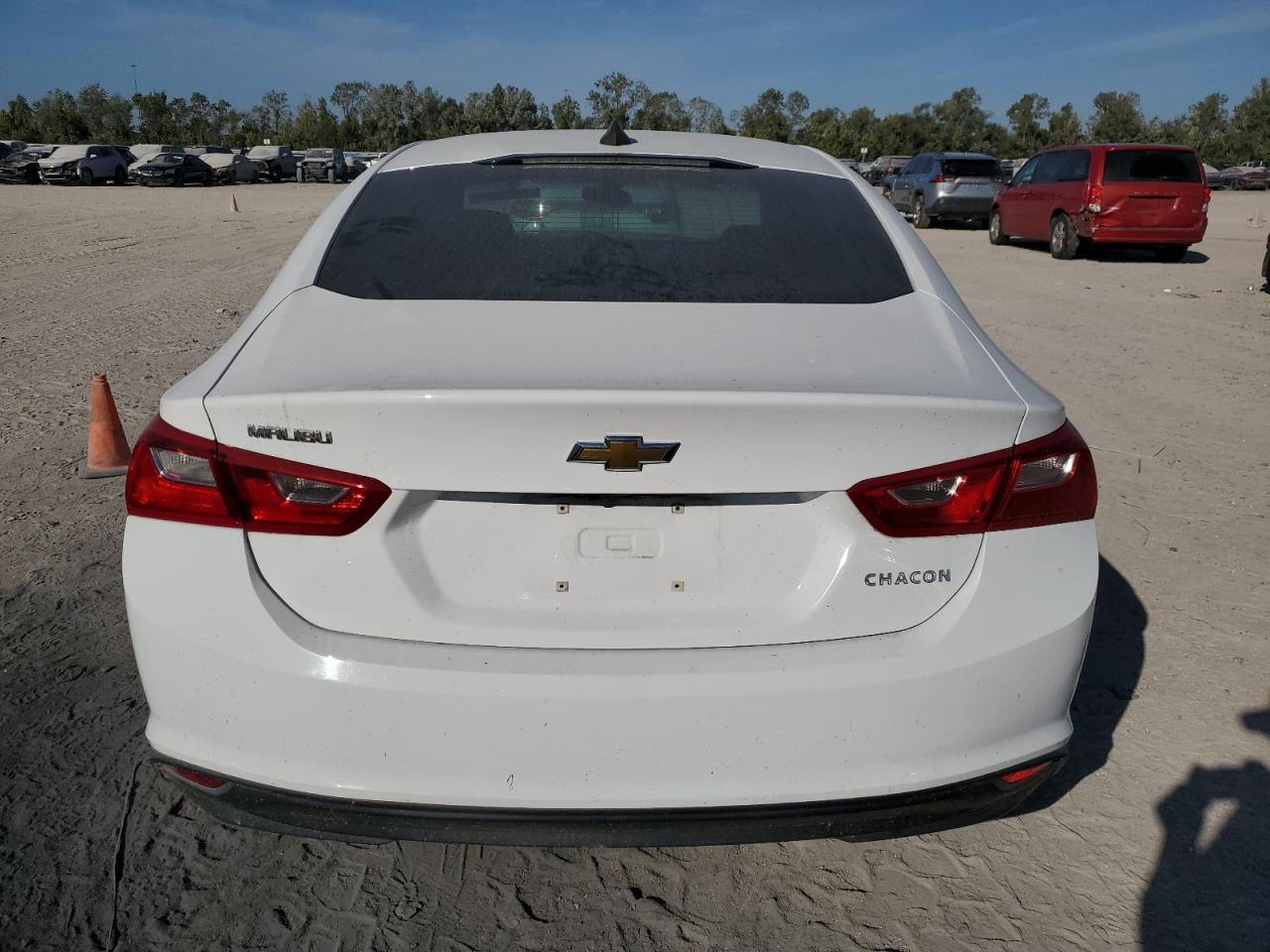 2020 Chevrolet Malibu - Image 6
