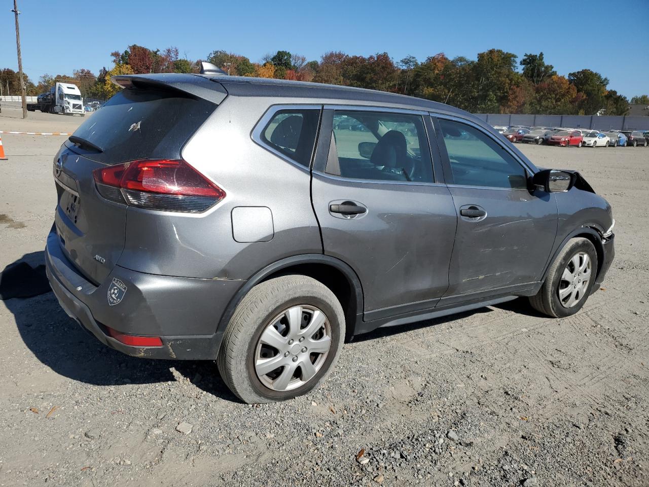 2020 Nissan Rogue - Image 3