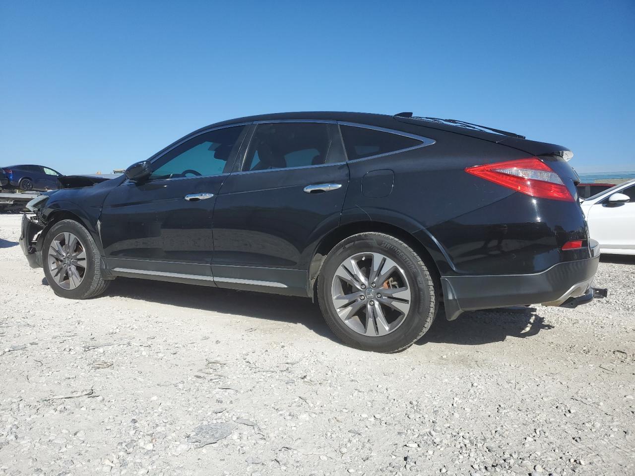 2013 Honda Crosstour - Image 2