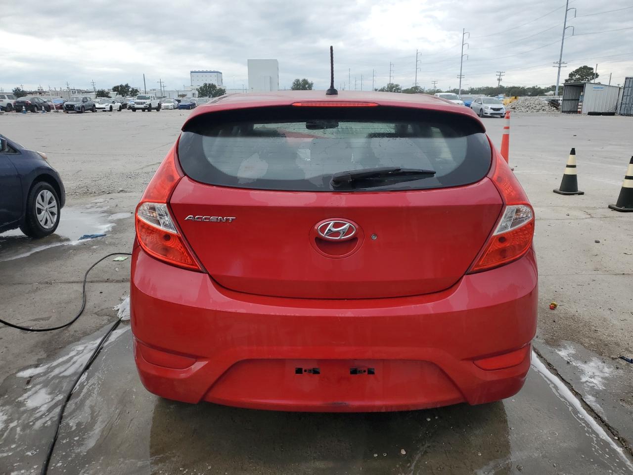 KMHCU5AE7DU092467 2013 Hyundai Accent Gls