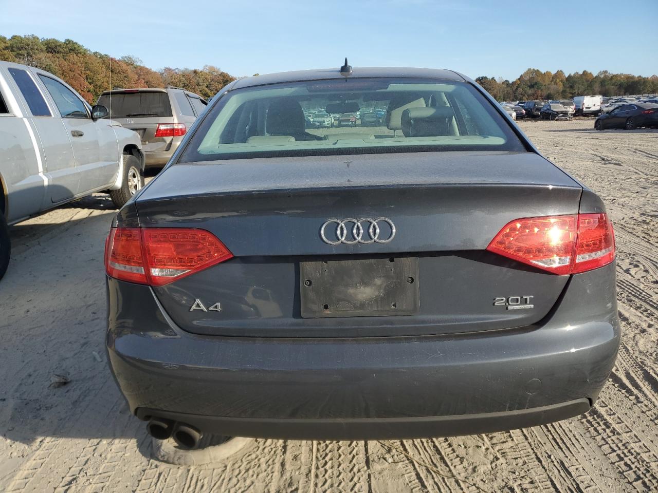 2010 Audi A4 Premium Plus VIN: WAUFFAFL5AN036915 Lot: 78672174