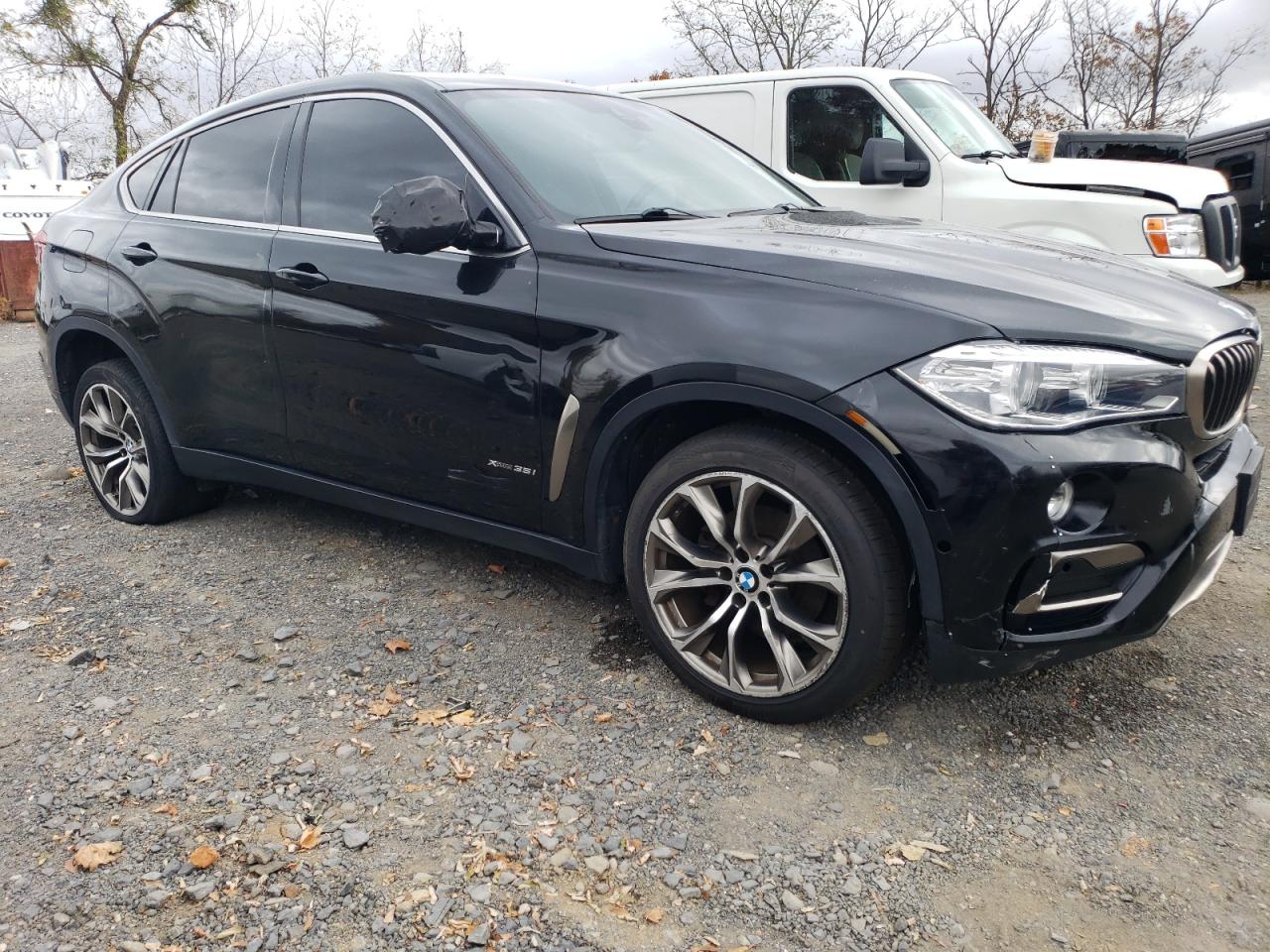 2017 BMW X6 - Image 4