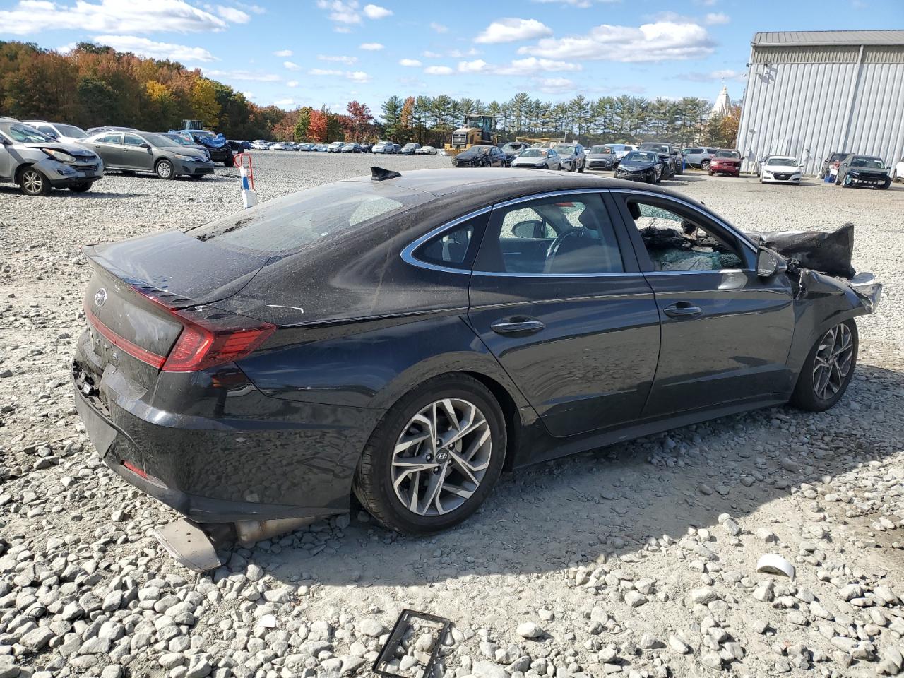 2023 Hyundai Sonata - Image 3