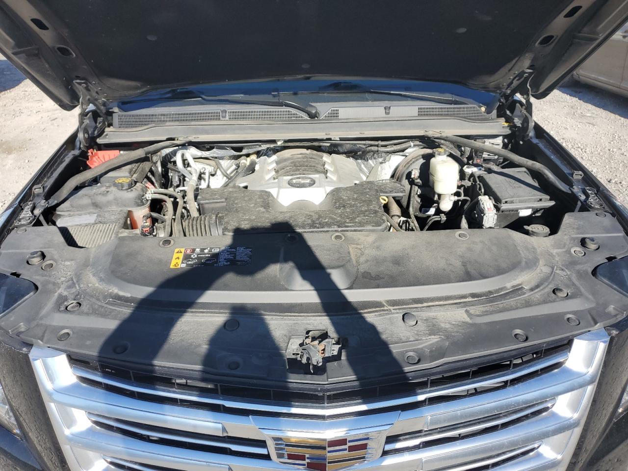 1GYS4DKJ3HR261666 2017 Cadillac Escalade Platinum