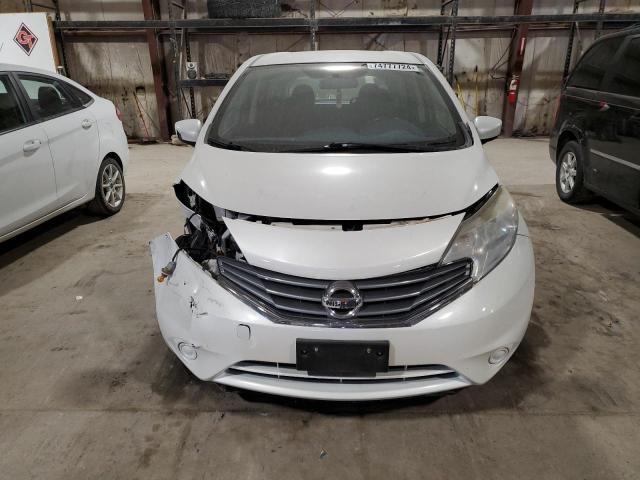  NISSAN VERSA 2015 Белы