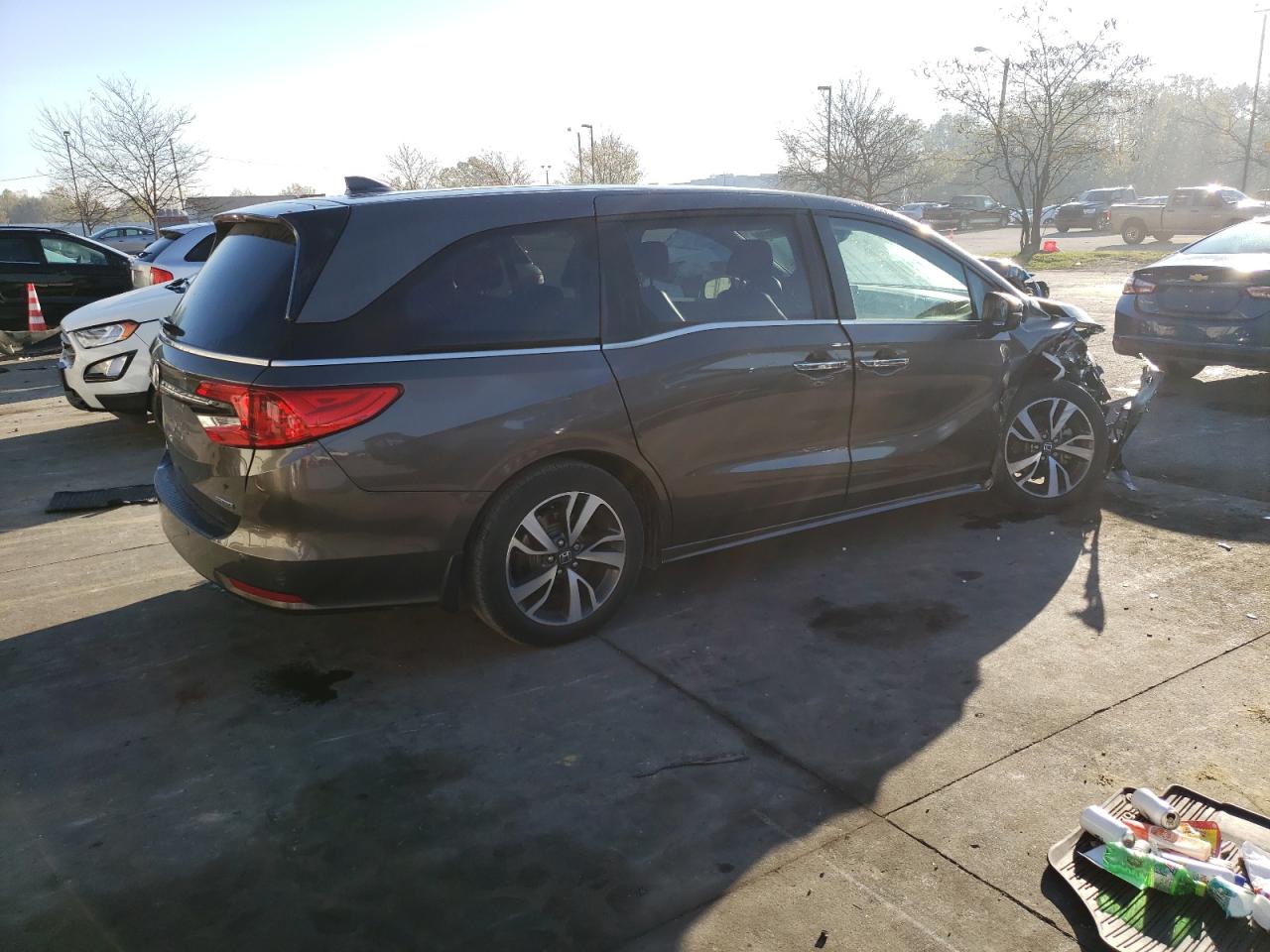2022 Honda Odyssey - Image 2
