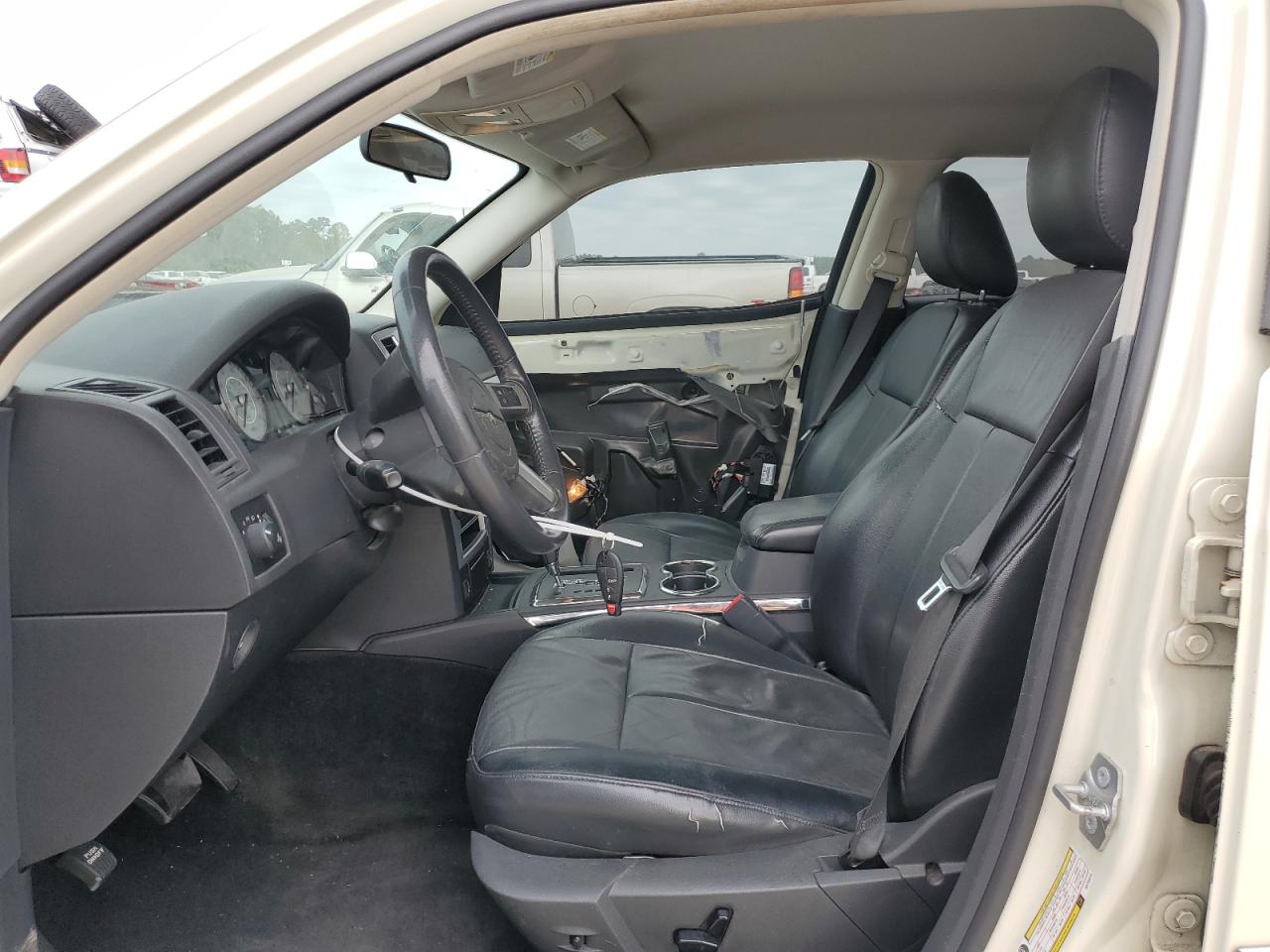 2010 Chrysler 300 Touring VIN: 2C3CA5CV3AH143315 Lot: 75654544