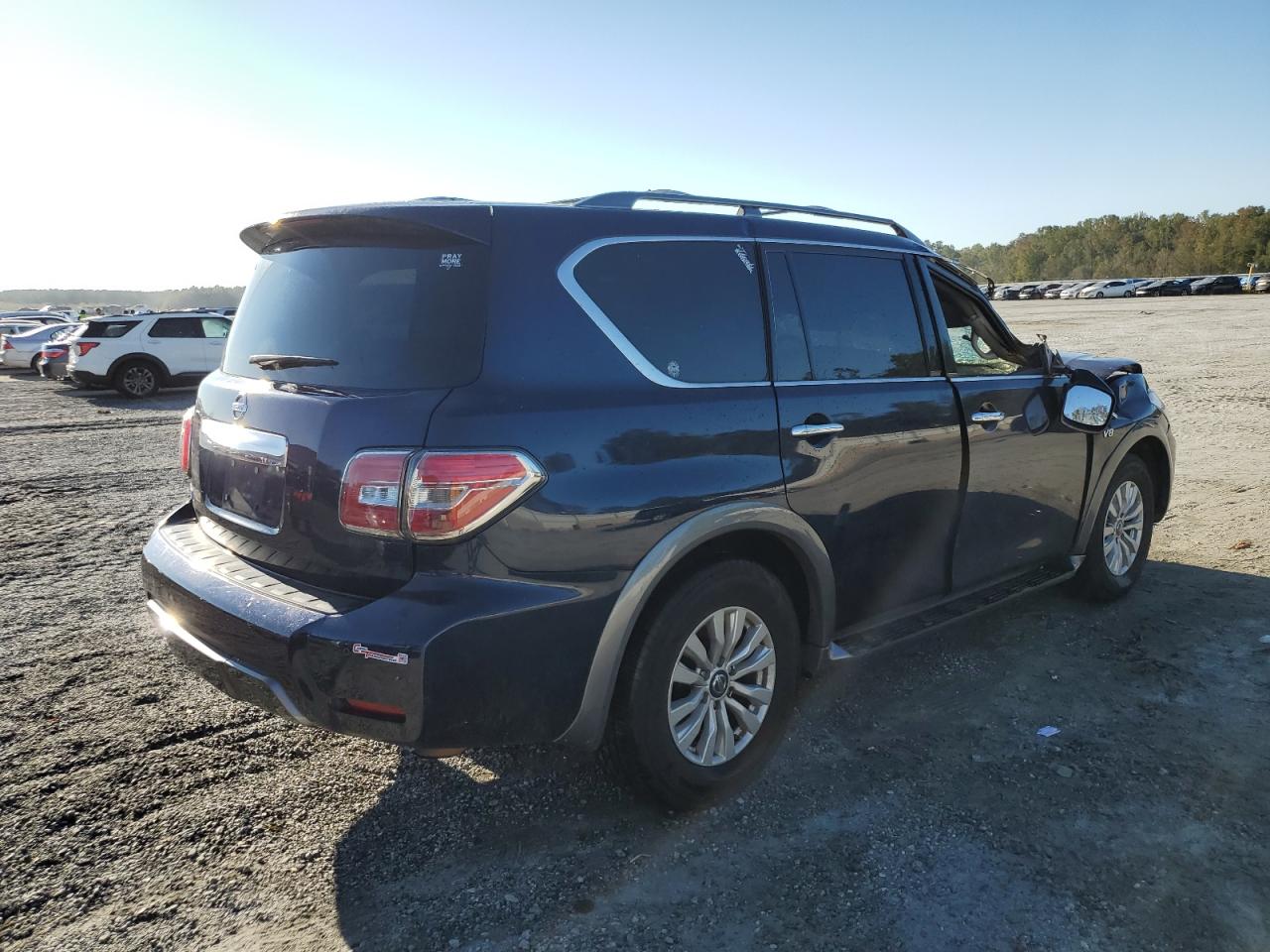 2020 Nissan Armada - Image 3