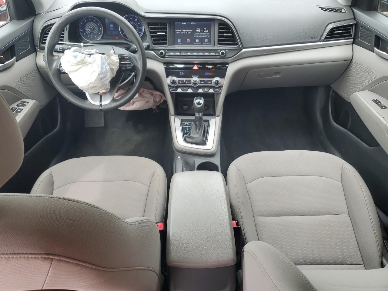 2020 Hyundai Elantra - Image 8