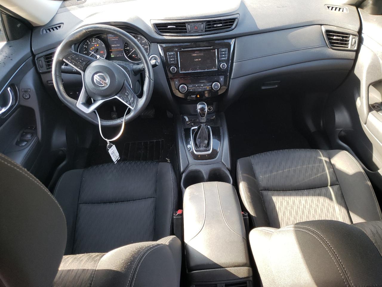 2019 Nissan Rogue - Image 8