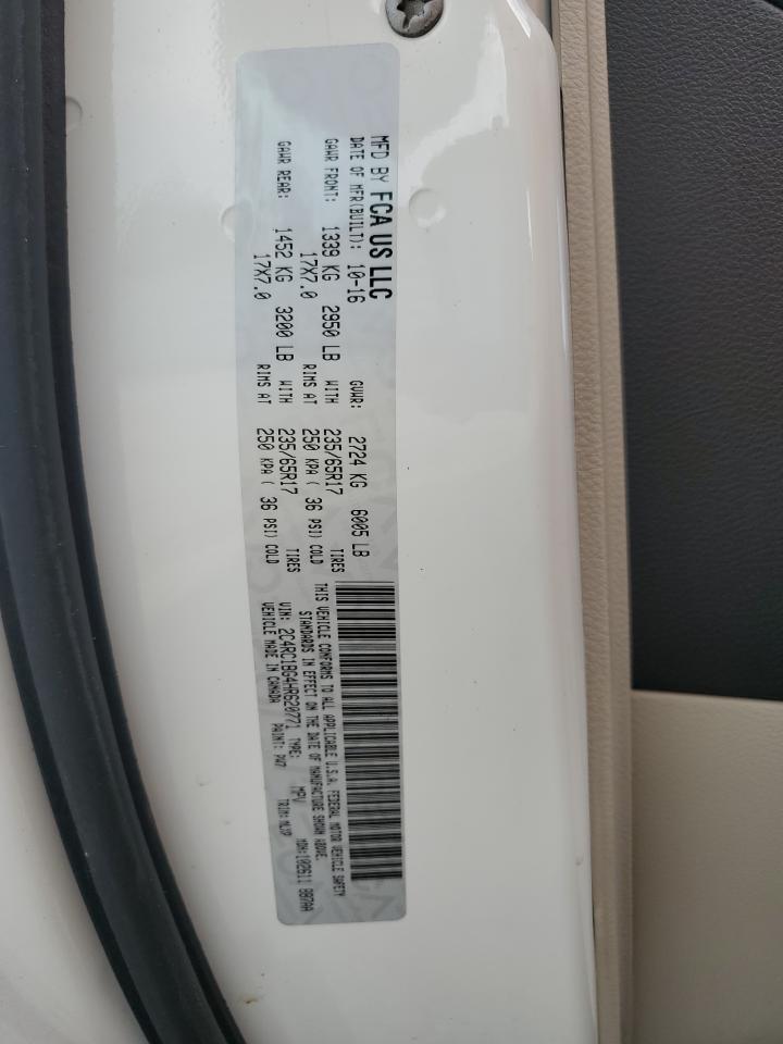2017 Chrysler Pacifica - Image 13