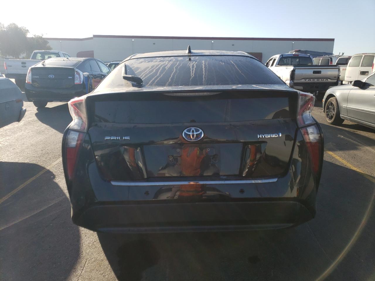 JTDKARFUXH3052671 2017 Toyota Prius