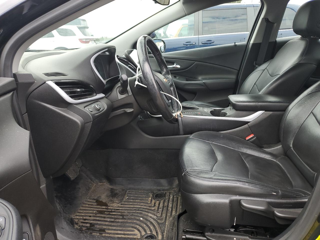 1G1RA6S56JU126219 2018 Chevrolet Volt Lt