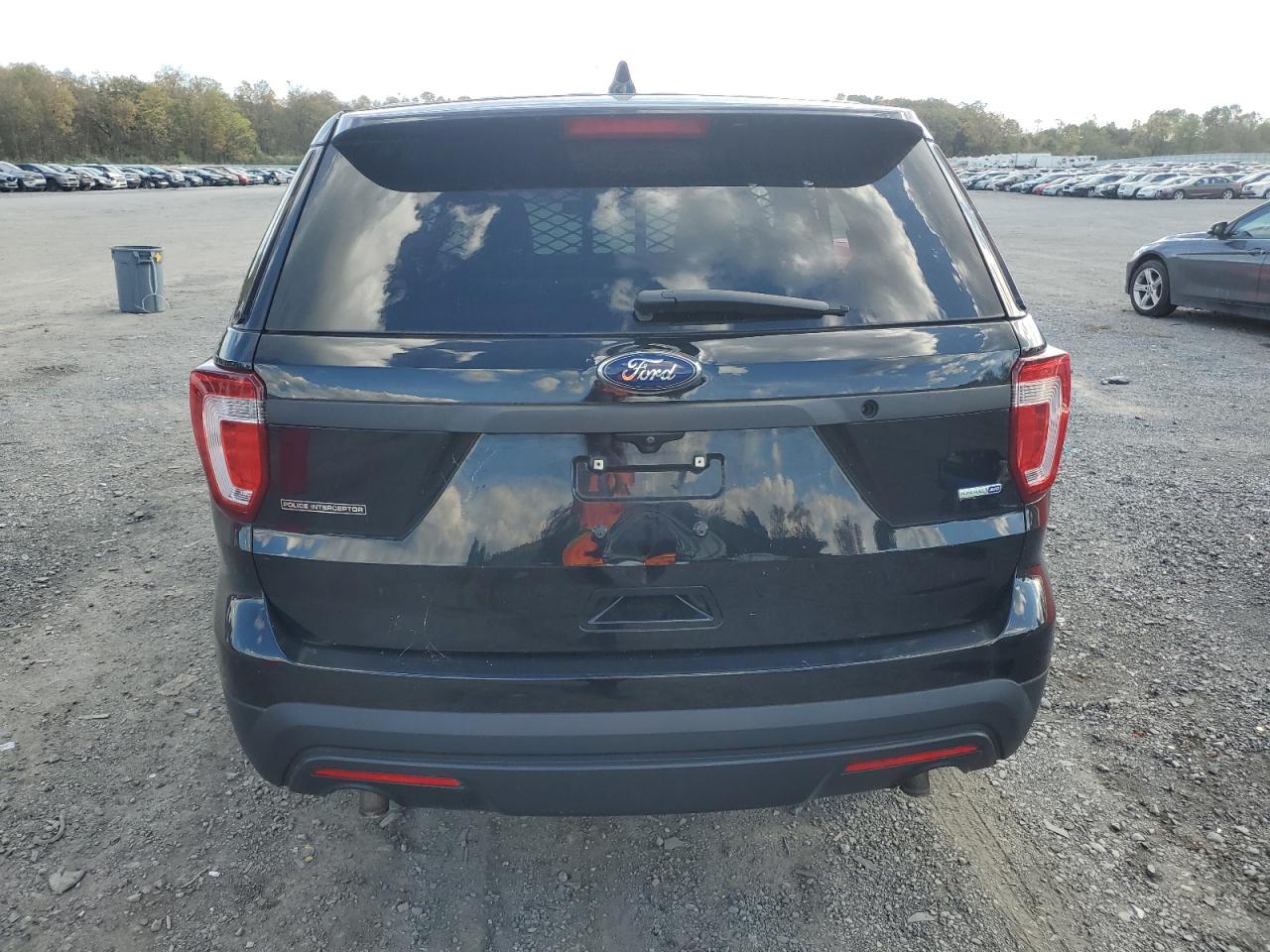 2017 Ford Explorer - Image 6