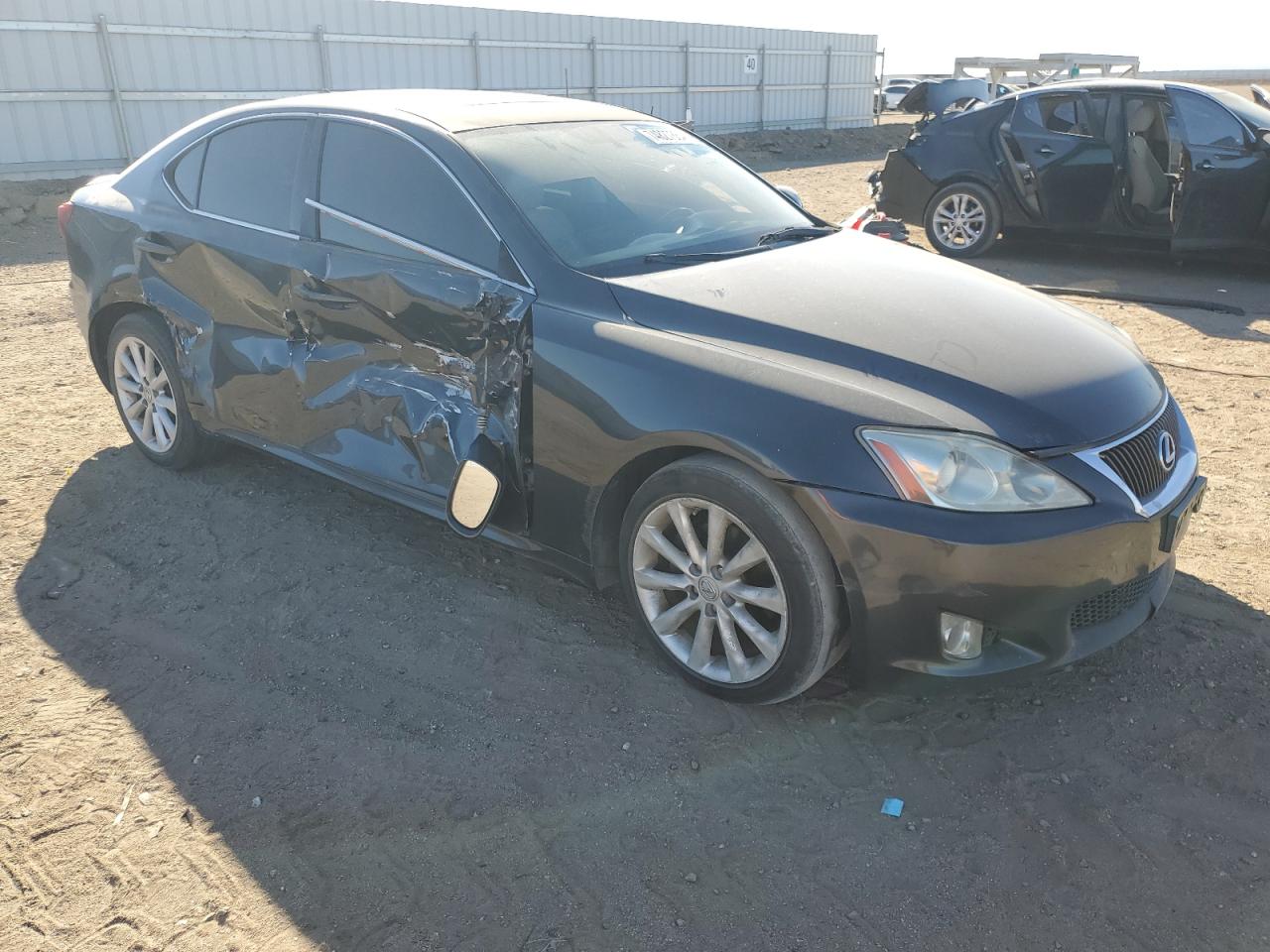 2010 Lexus IS - Image 4
