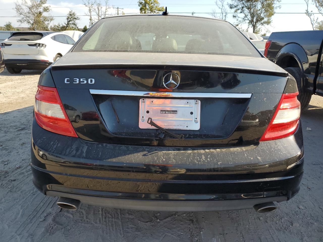 2010 Mercedes-Benz C 350 VIN: WDDGF5GB8AF422832 Lot: 73850504