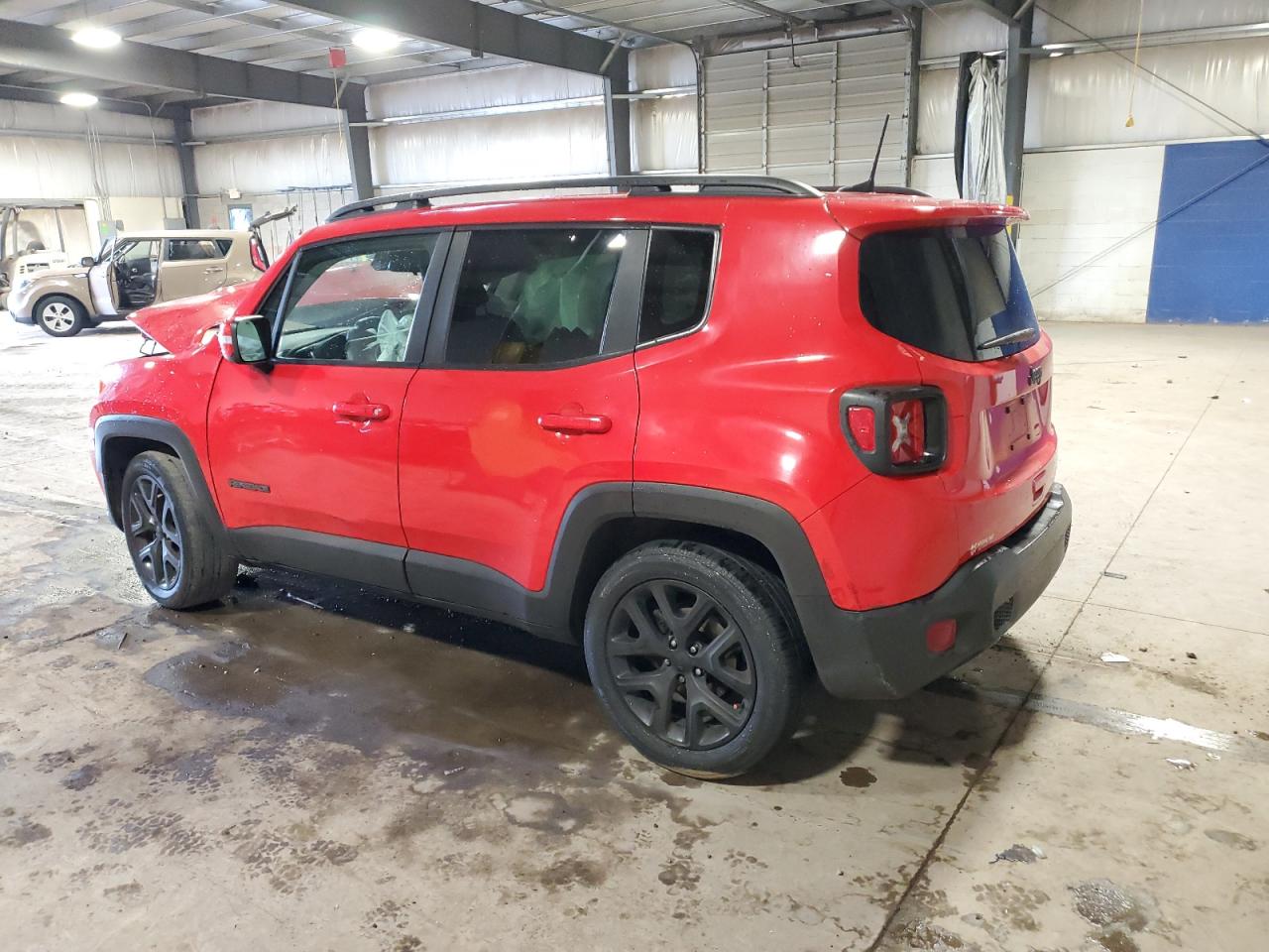 2019 Jeep Renegade - Image 2